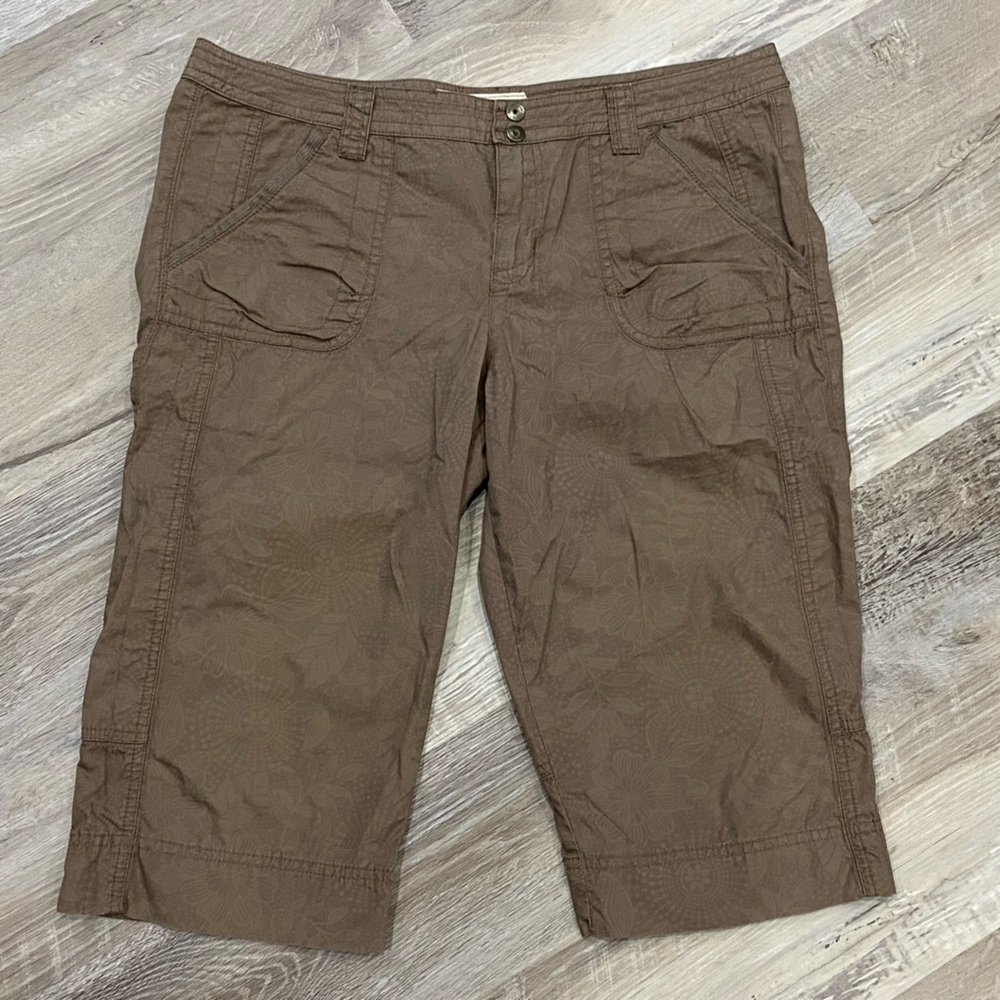 Aeropostale - Women’s Capri - Brown - Size 11/12 - Paisley Print